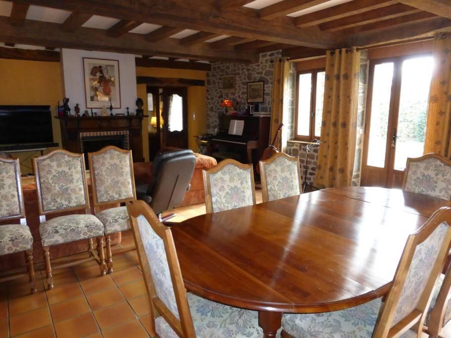 Les Petites Chapelles Bed and Breakfast Saint-Pierre-de-Plesguen Eksteriør billede