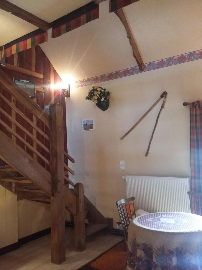 Les Petites Chapelles Bed and Breakfast Saint-Pierre-de-Plesguen Eksteriør billede
