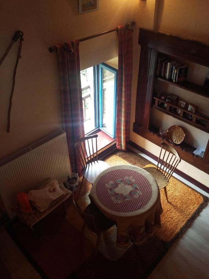 Les Petites Chapelles Bed and Breakfast Saint-Pierre-de-Plesguen Eksteriør billede